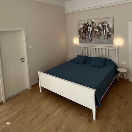Apartment Check In พูลา ภายนอก รูปภาพ