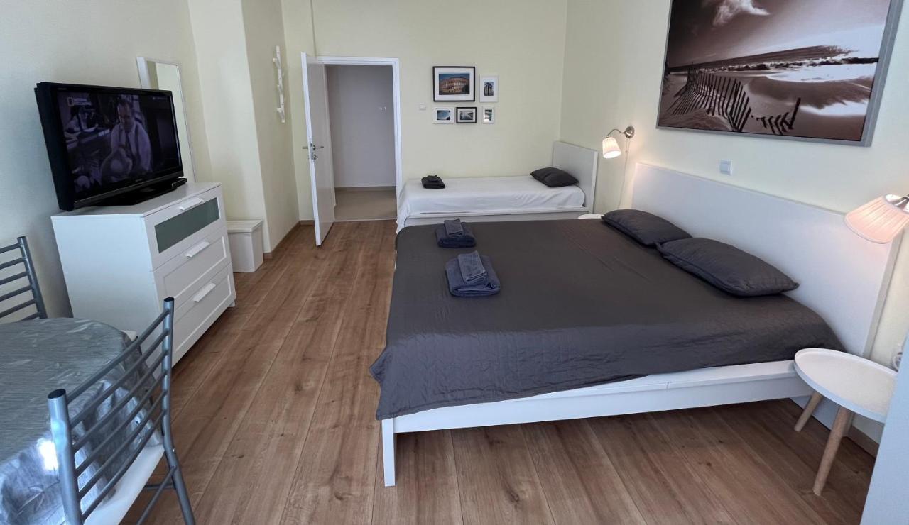 Apartment Check In พูลา ภายนอก รูปภาพ